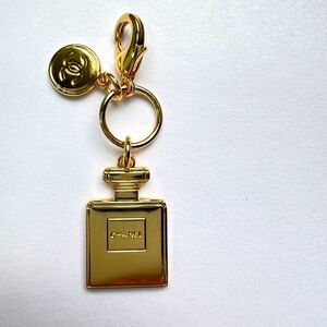los of Chanel Charm，price for one